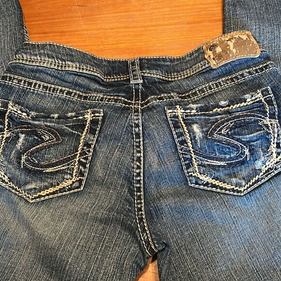 Silver Jeans Suki Mid Capri 29 - Picture 4 of 15